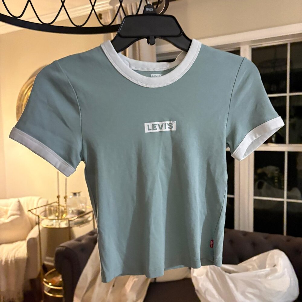 Levi's NWT Sage Green Graphic Ringer Tee Shirt Size XS - Picture 2 of 5
